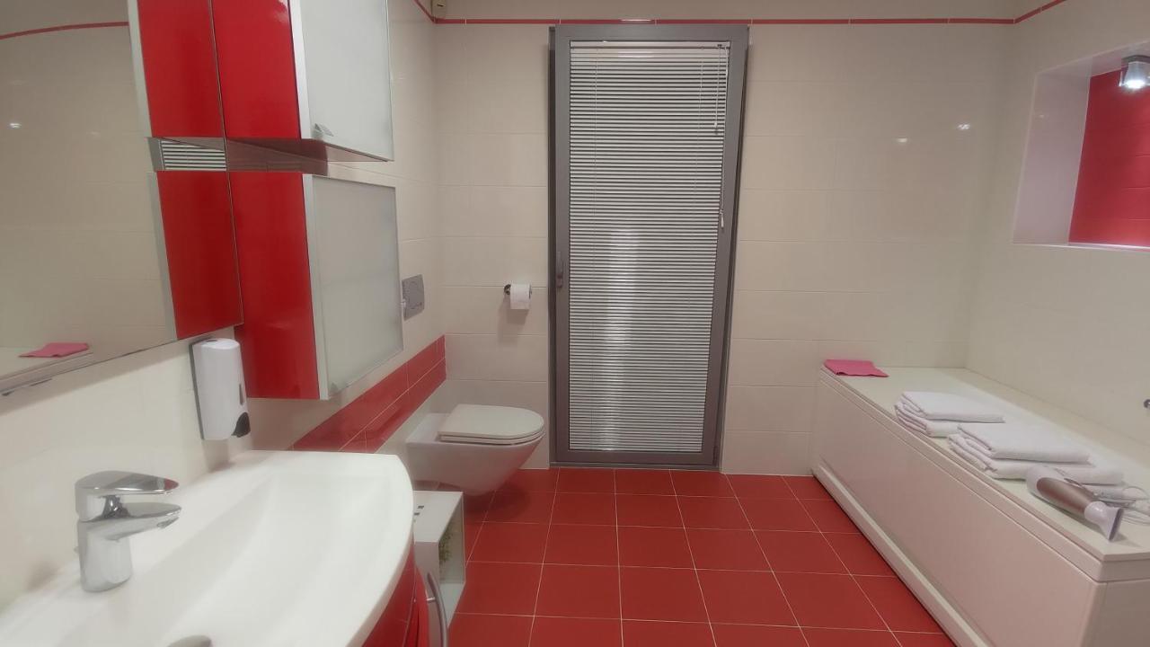Apartmaji Palea Izola Eksteriør billede